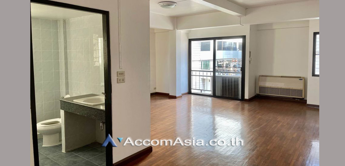 6  8 br Townhouse For Rent in Sukhumvit ,Bangkok BTS Nana AA29833