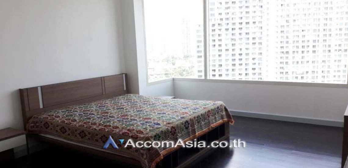 4  3 br Condominium For Rent in Charoen Nakhon ,Bangkok BTS Krung Thon Buri at WaterMark Chaophraya River AA29841