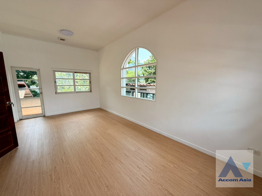 15  2 br House For Rent in Sukhumvit ,Bangkok MRT Sukhumvit - BTS Asok AA29865