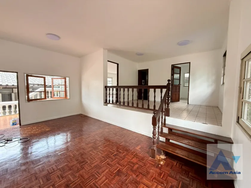 6  2 br House For Rent in Sukhumvit ,Bangkok MRT Sukhumvit - BTS Asok AA29865