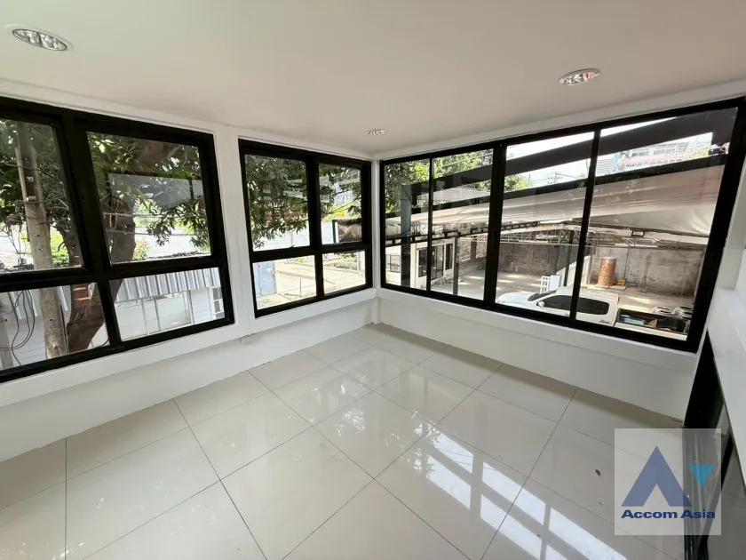 18  2 br House For Rent in Sukhumvit ,Bangkok MRT Sukhumvit - BTS Asok AA29865