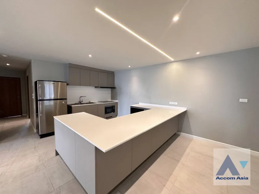 unitPet friendly |  4 Bedrooms  Condominium For Rent in Sukhumvit, Bangkok  near BTS Phrom Phong (2022201)