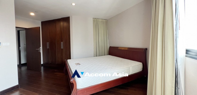 4  2 br Condominium For Sale in Sathorn ,Bangkok BTS Sala Daeng - MRT Lumphini at Sathorn Gardens AA29895