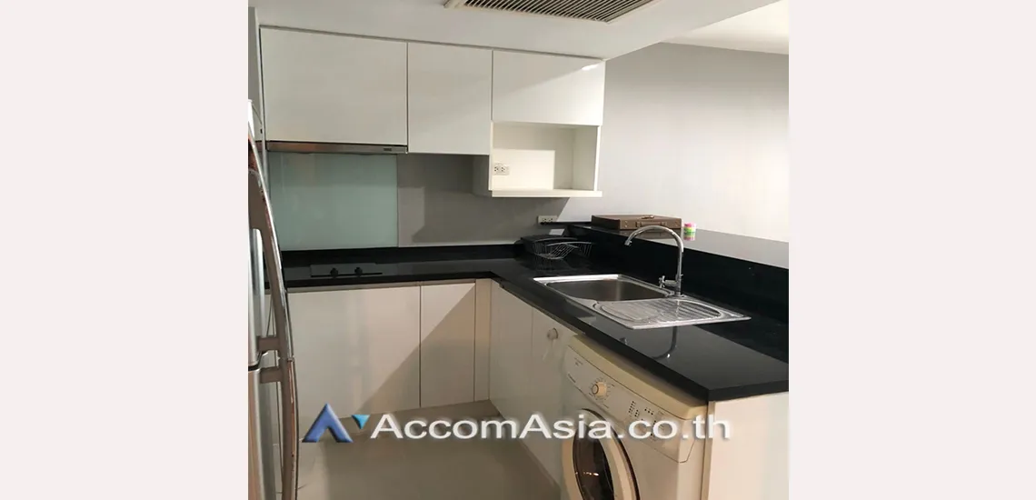 unitPearl Residences Sukhumvit 24 Condominium