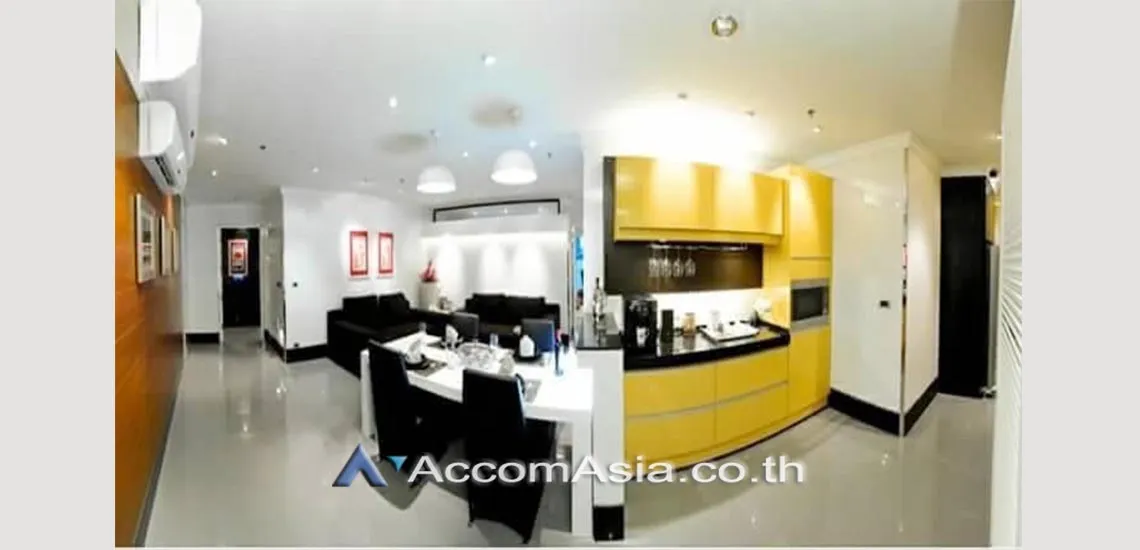 unit 3 Bedrooms  Condominium For Rent in Sukhumvit, Bangkok  near BTS Asok - MRT Sukhumvit (AA29912)
