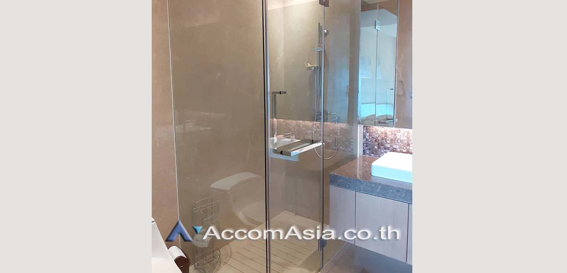 8  2 br Condominium For Rent in Ploenchit ,Bangkok BTS Ratchadamri at Magnolias Ratchadamri Boulevard AA29949