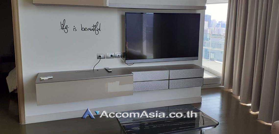 1  2 br Condominium For Rent in Ploenchit ,Bangkok BTS Ratchadamri at Magnolias Ratchadamri Boulevard AA29949