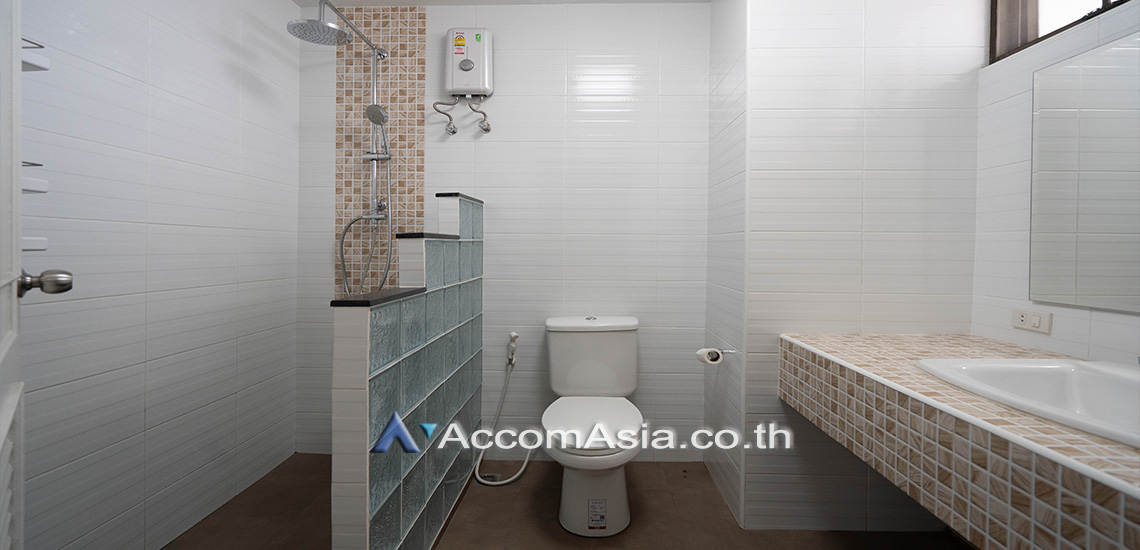 9  3 br Condominium For Rent in Sukhumvit ,Bangkok BTS Thong Lo at Karuehart Thongthip AA29971