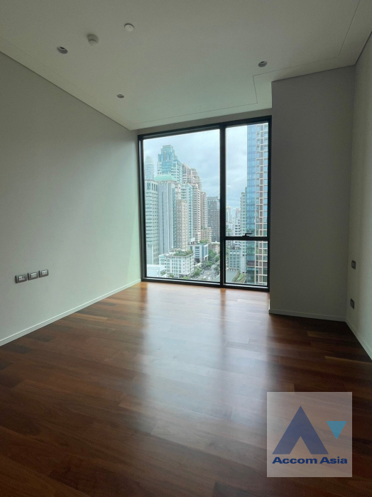  1  3 br Condominium For Rent in Ploenchit ,Bangkok BTS Chitlom at The Residences at Sindhorn Kempinski Hotel Bangkok AA29972