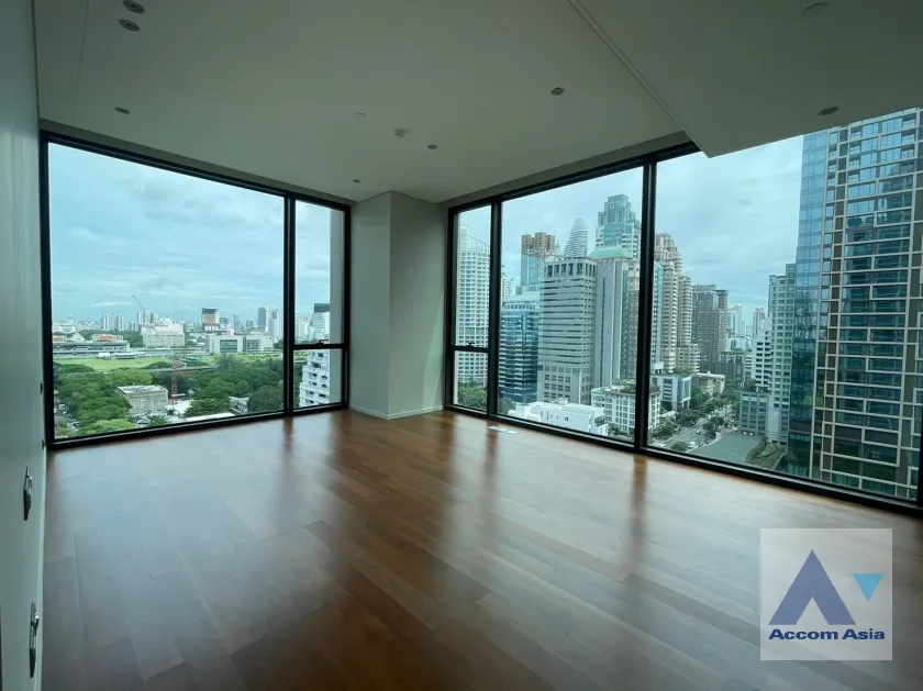  The Residences at Sindhorn Kempinski Hotel Bangkok Condominium  3 Bedroom for Rent BTS Chitlom in Ploenchit Bangkok