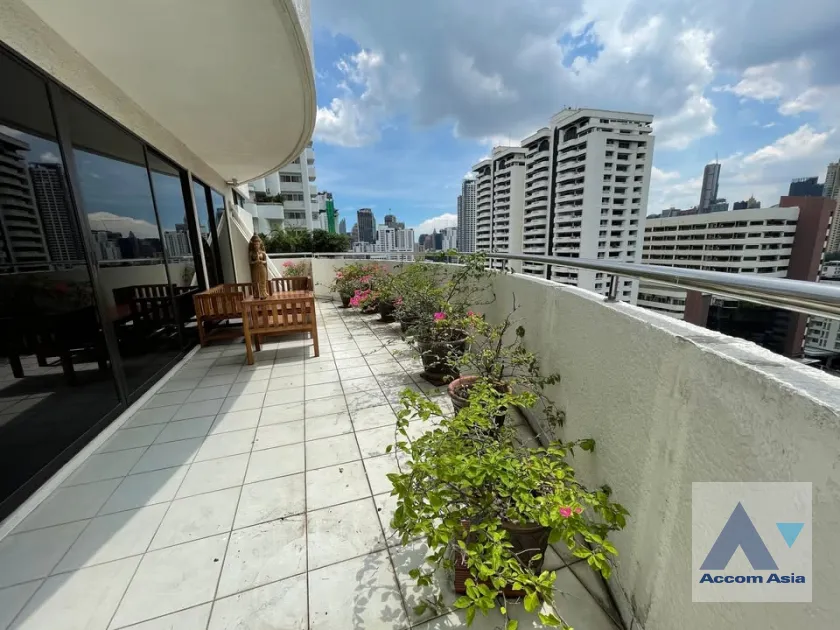 unitCorner Unit, Huge Terrace |  2 Bedrooms  Condominium For Rent & Sale in Sukhumvit, Bangkok  near BTS Phrom Phong (AA29977)