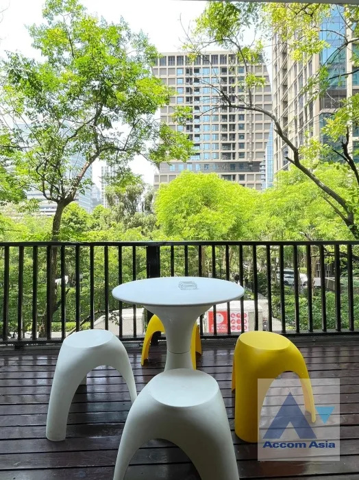 12  2 br Apartment for rent and sale in Ploenchit ,Bangkok BTS Chitlom - MRT Lumphini at Low-Rise Cozy Apartment, 5 mins walk to Lumpini park AA29985