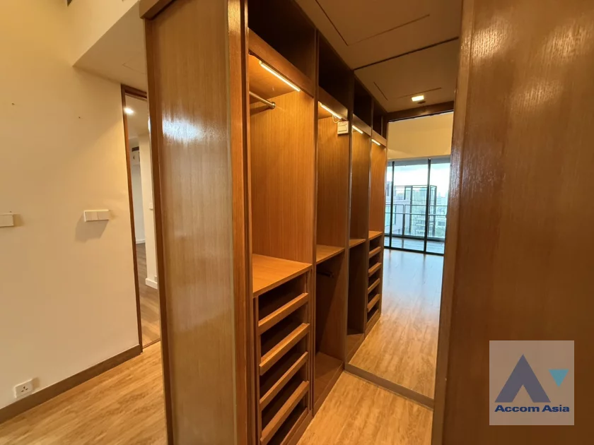 10  2 br Condominium For Rent in Sathorn ,Bangkok BTS Chong Nonsi - MRT Lumphini at The Met Sathorn AA30006