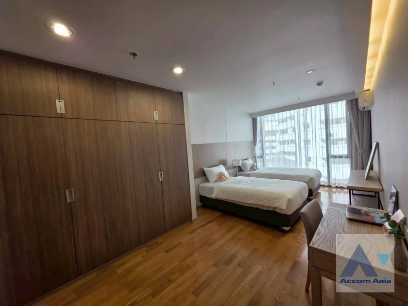 13  3 br Apartment For Rent in Sukhumvit ,Bangkok BTS Phrom Phong at Modern Apartment AA30017