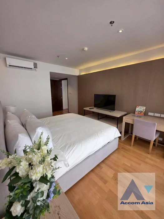 14  3 br Apartment For Rent in Sukhumvit ,Bangkok BTS Phrom Phong at Modern Apartment AA30017