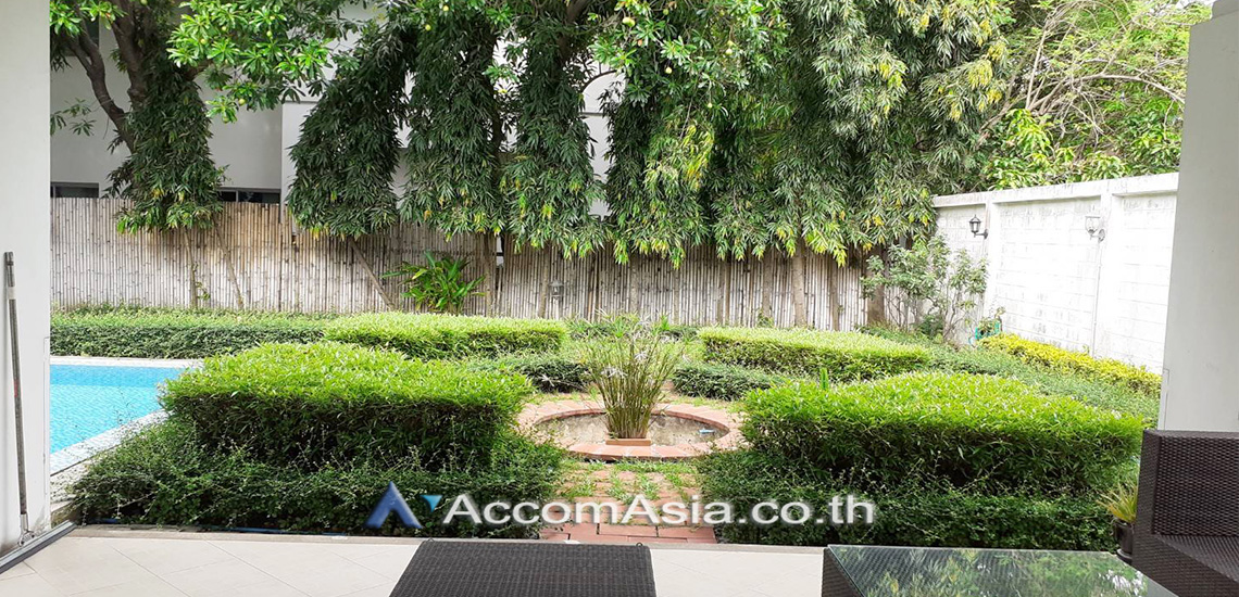 6  4 br House For Rent in Pattanakarn ,Bangkok BTS On Nut at Panya Pattanakarn Village AA30025