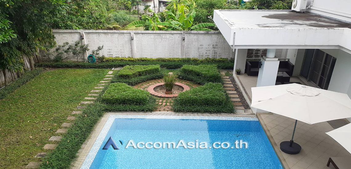 7  4 br House For Rent in Pattanakarn ,Bangkok BTS On Nut at Panya Pattanakarn Village AA30025