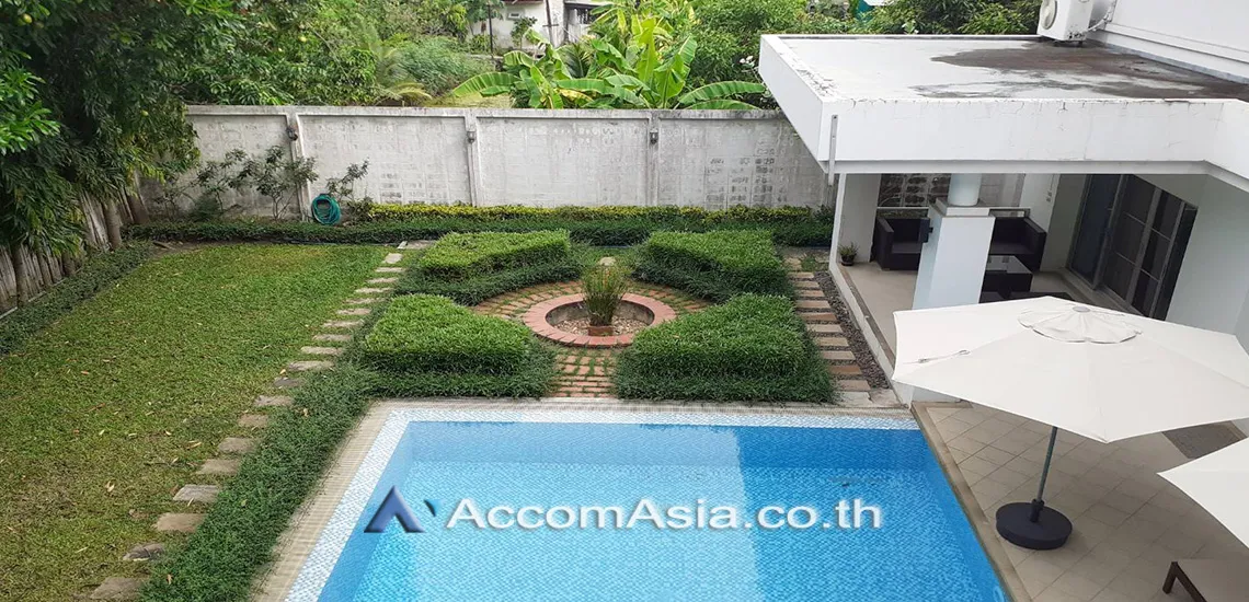 7  4 br House For Rent in Pattanakarn ,Bangkok BTS On Nut at Panya Pattanakarn Village AA30025