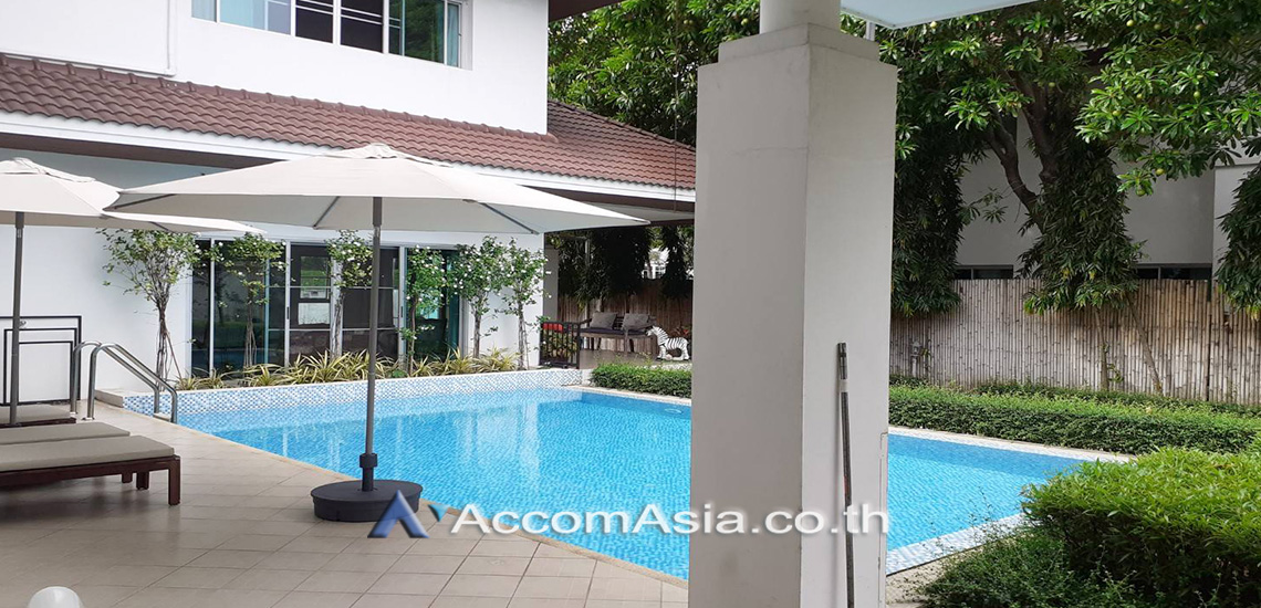 4  4 br House For Rent in Pattanakarn ,Bangkok BTS On Nut at Panya Pattanakarn Village AA30025