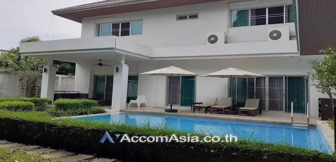 unitPrivate Swimming Pool |  4 Bedrooms  House For Rent in Pattanakarn, Bangkok  near BTS On Nut (AA30025)