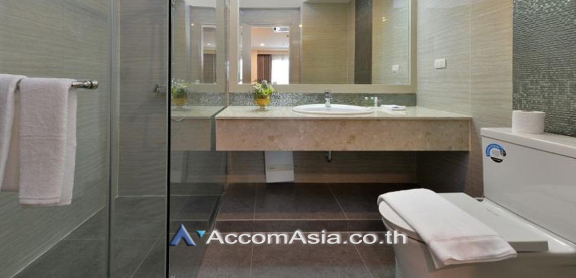  1  3 br Apartment For Rent in Sukhumvit ,Bangkok MRT Sukhumvit - BTS Asok at Perfect Apartment for Big Family, Prime Location Near Main Street AA30027