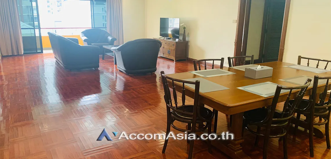 unit 3 Bedrooms  Apartment For Rent in Sukhumvit, Bangkok  near BTS Thong Lo (AA30031)