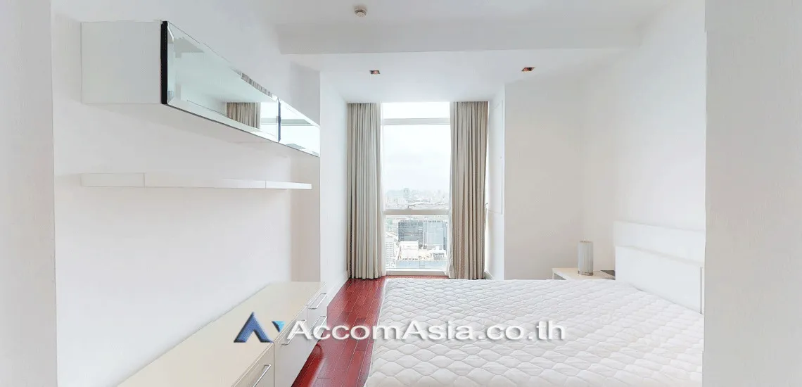 5  4 br Condominium For Rent in Ploenchit ,Bangkok BTS Ploenchit at Athenee Residence AA30043