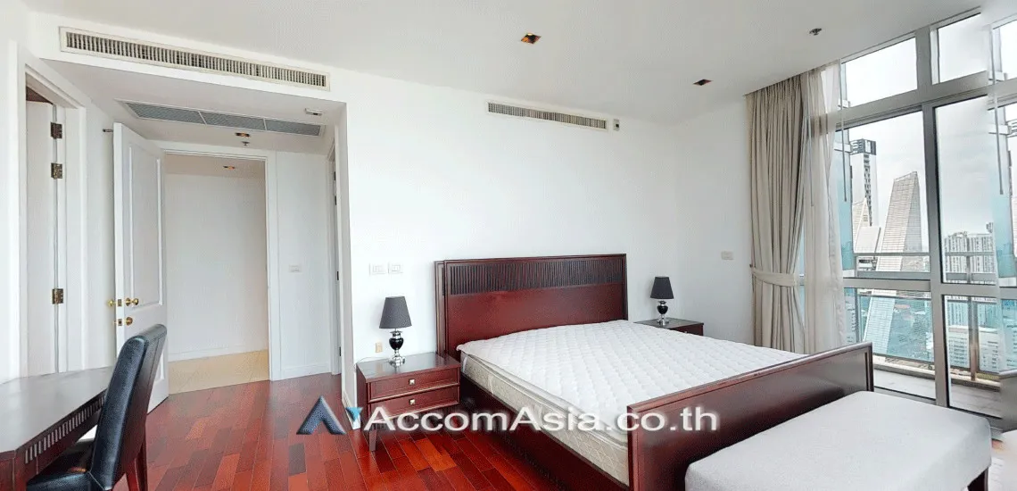8  4 br Condominium For Rent in Ploenchit ,Bangkok BTS Ploenchit at Athenee Residence AA30043