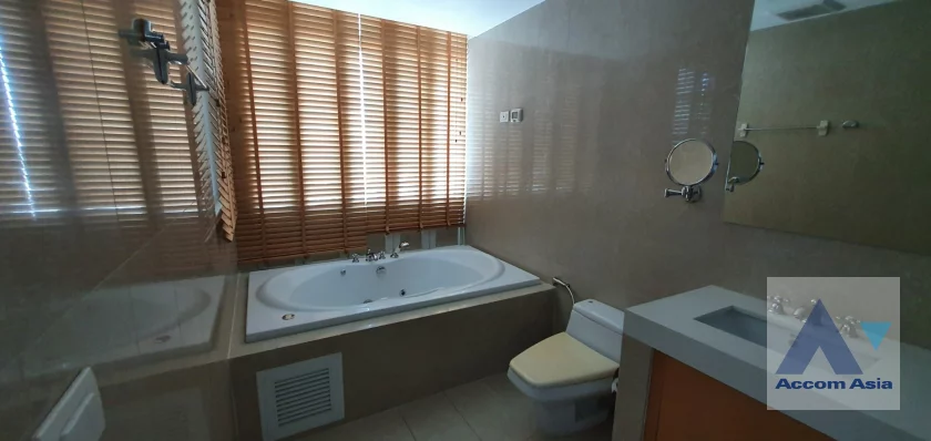 14  4 br Condominium For Rent in Ploenchit ,Bangkok BTS Ploenchit at Athenee Residence AA30043