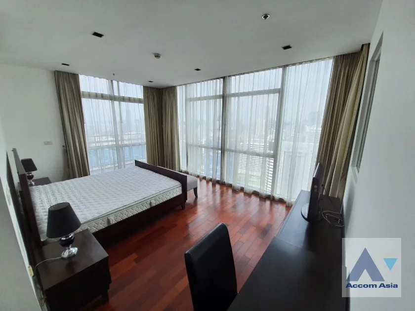 9  4 br Condominium For Rent in Ploenchit ,Bangkok BTS Ploenchit at Athenee Residence AA30043
