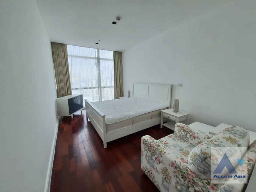 11  4 br Condominium For Rent in Ploenchit ,Bangkok BTS Ploenchit at Athenee Residence AA30043