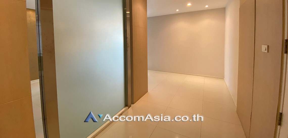 15  2 br Condominium For Rent in Ploenchit ,Bangkok BTS Chitlom at Grand Langsuan AA30050