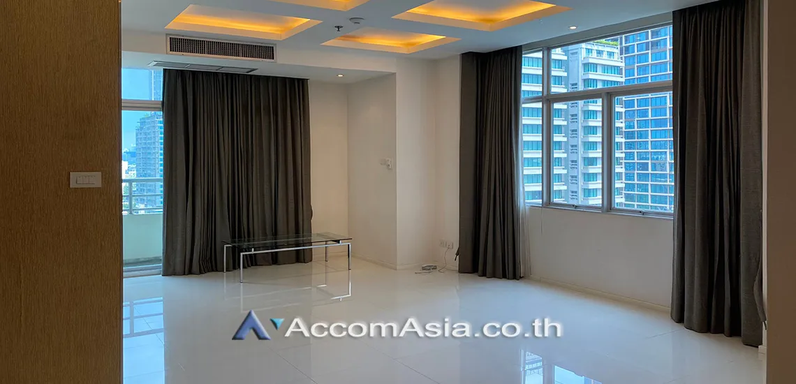 unitPet friendly |  2 Bedrooms  Condominium For Rent in Ploenchit, Bangkok  near BTS Chitlom (AA30050)