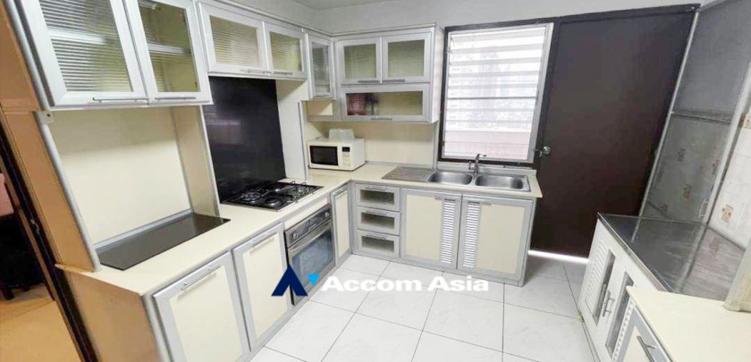 6  3 br Condominium for rent and sale in Sukhumvit ,Bangkok BTS Ekkamai at Empire House AA30068
