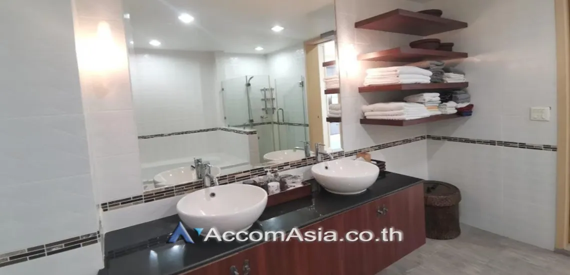 13  2 br Condominium For Rent in Sukhumvit ,Bangkok MRT Sukhumvit - BTS Asok at CitiSmart Sukhumvit 18 AA30069