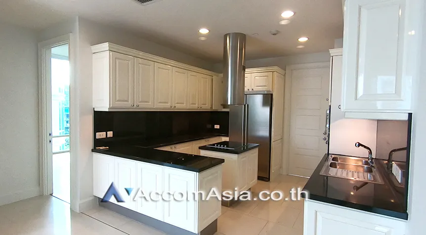 unit 3 Bedrooms  Condominium For Rent & Sale in Sukhumvit, Bangkok  near BTS Phrom Phong (AA30082)
