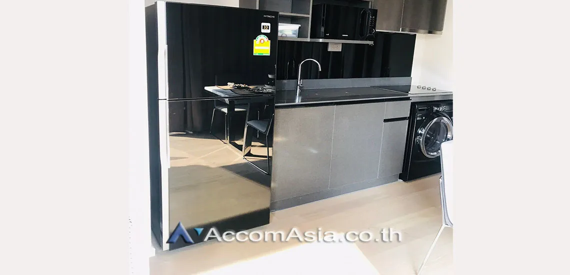 unit 2 Bedrooms  Condominium For Rent in Sukhumvit, Bangkok  near BTS Asok - MRT Sukhumvit (AA30115)