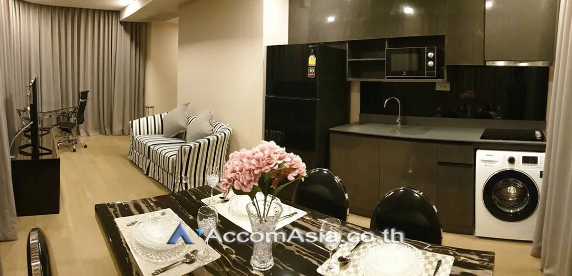 unit 2 Bedrooms  Condominium For Rent in Sukhumvit, Bangkok  near BTS Asok - MRT Sukhumvit (AA30116)