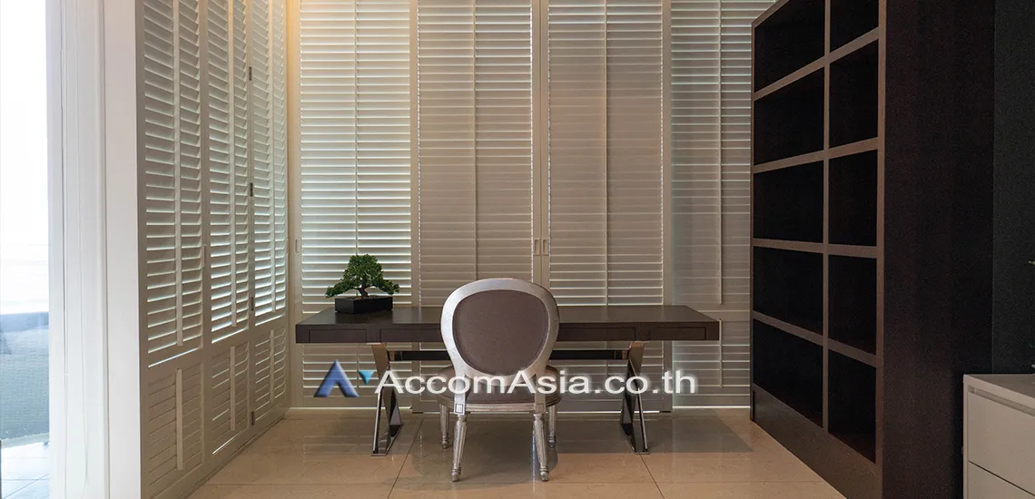 4  2 br Condominium for rent and sale in Silom ,Bangkok BTS Chong Nonsi - BRT Arkhan Songkhro at The Infinity Sathorn AA30132