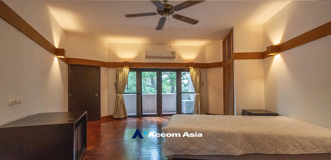 7  3 br Apartment For Rent in Ploenchit ,Bangkok BTS Ploenchit at Set among tropical atmosphere AA30142
