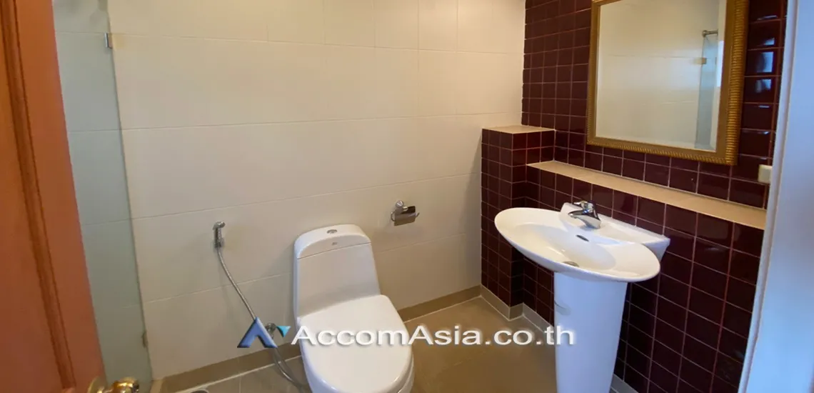 10  3 br Condominium for rent and sale in Sukhumvit ,Bangkok BTS Ekkamai at Cross Creek AA30151