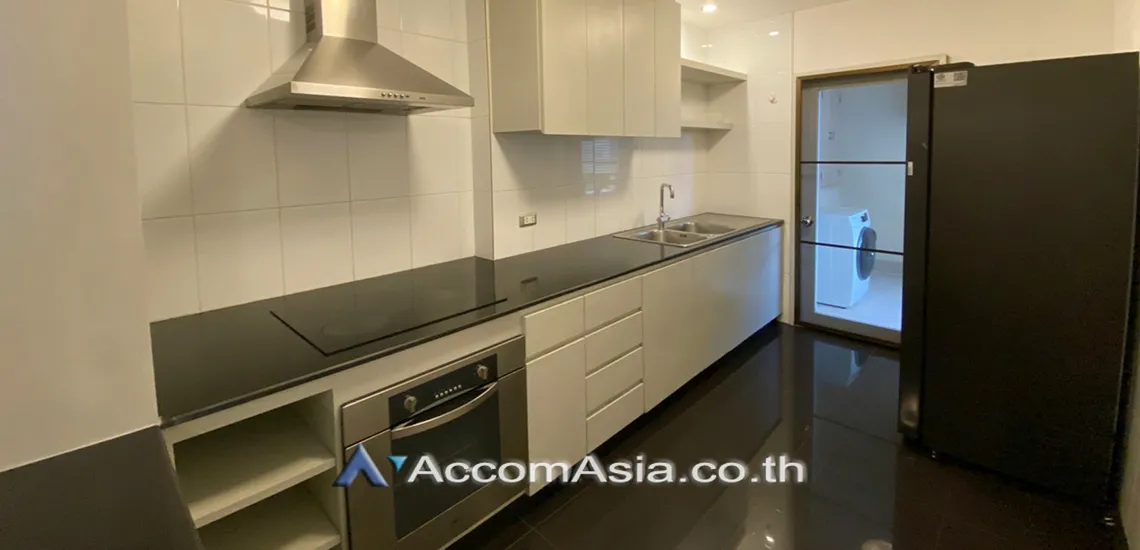 unitPet friendly |  3 Bedrooms  Condominium For Rent & Sale in Sukhumvit, Bangkok  near BTS Ekkamai (AA30151)