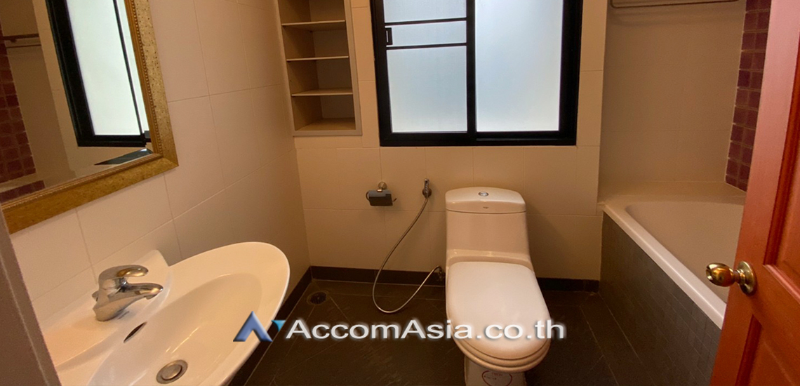 9  3 br Condominium for rent and sale in Sukhumvit ,Bangkok BTS Ekkamai at Cross Creek AA30151