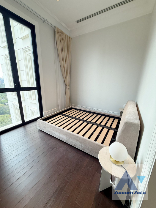 8  2 br Condominium for rent and sale in Ploenchit ,Bangkok BTS Ploenchit at 98 Wireless AA30155