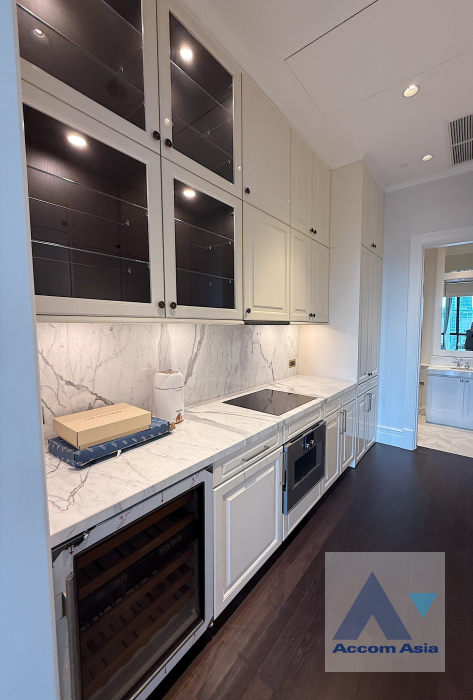 4  2 br Condominium for rent and sale in Ploenchit ,Bangkok BTS Ploenchit at 98 Wireless AA30155