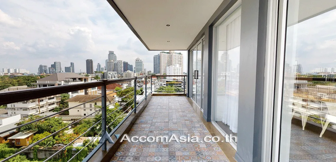 4  4 br Condominium for rent and sale in Sukhumvit ,Bangkok BTS Ekkamai at Penthouse Condominium 3 AA30156