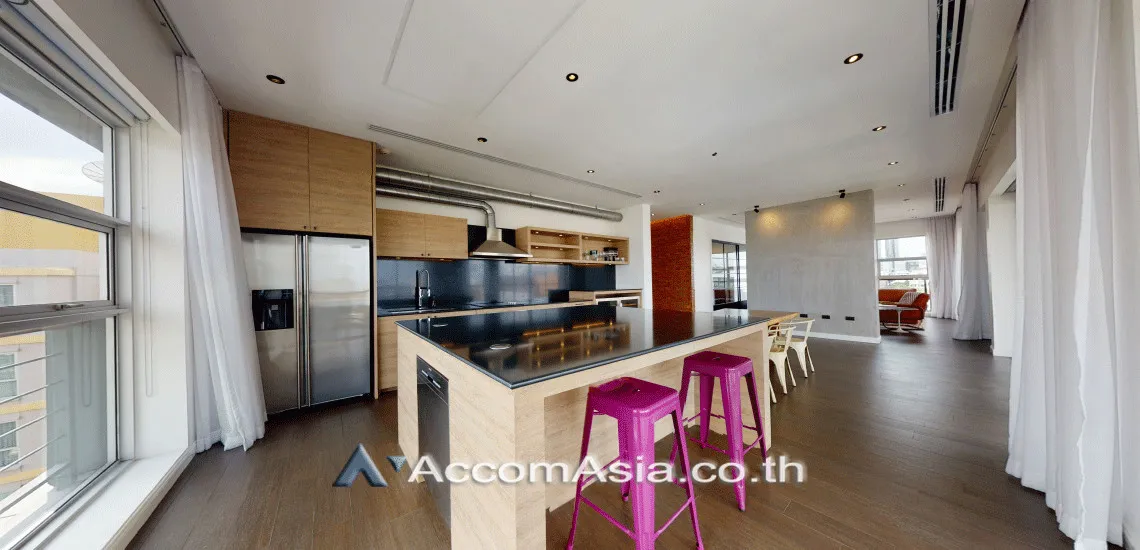 7  4 br Condominium for rent and sale in Sukhumvit ,Bangkok BTS Ekkamai at Penthouse Condominium 3 AA30156