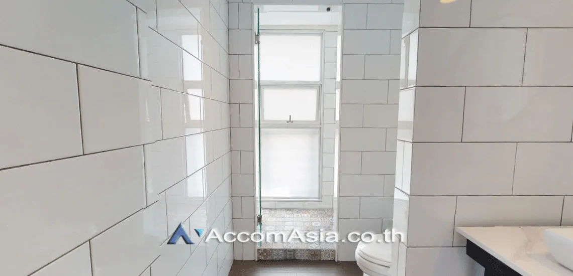 15  4 br Condominium for rent and sale in Sukhumvit ,Bangkok BTS Ekkamai at Penthouse Condominium 3 AA30156