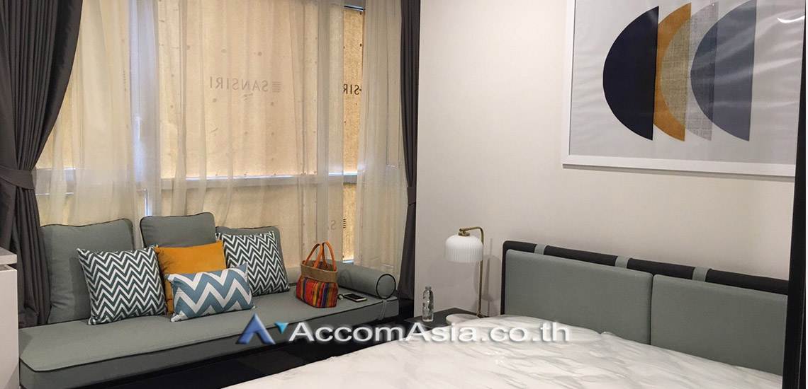  2  1 br Condominium For Rent in Ratchadaphisek ,Bangkok MRT Sutthisan at XT Huaikhwang  AA30158