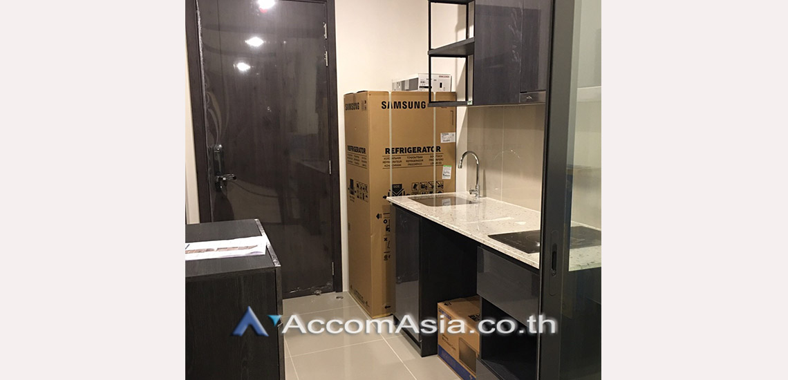 7  1 br Condominium For Rent in Ratchadaphisek ,Bangkok MRT Sutthisan at XT Huaikhwang  AA30158